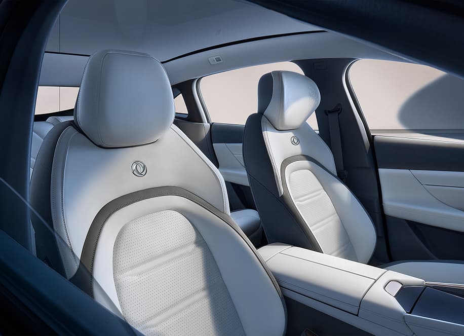 A Cockpit Built Around You