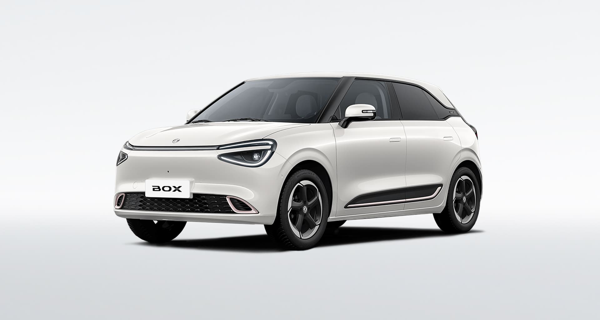 Dongfeng Box in Stone White