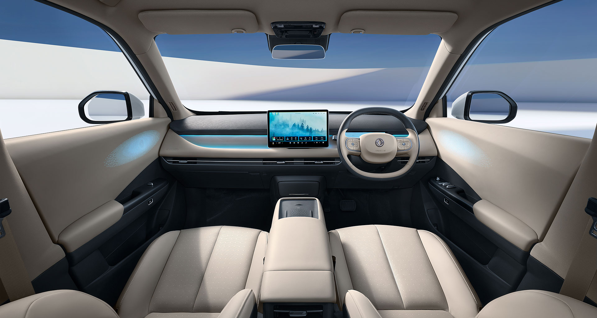 Dongfeng 06 Beige & Black interior